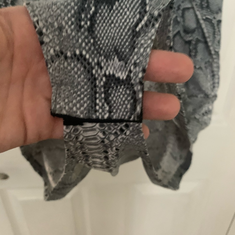 Bodysuit - Picture 2 of 5